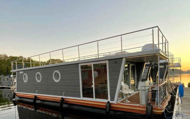 Hausboot Mausi | Woma D13 Bild 1