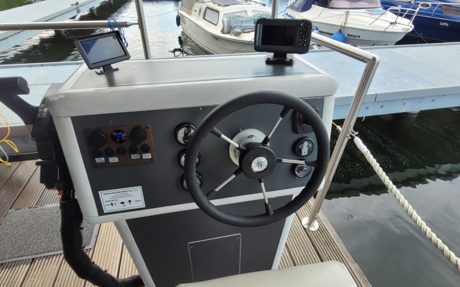 Hausboot Mia Lotta- führerscheinfrei- Bild 6