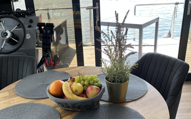 Hausboot PrivatsFähre | La Mare LL Apartboot Bild 7