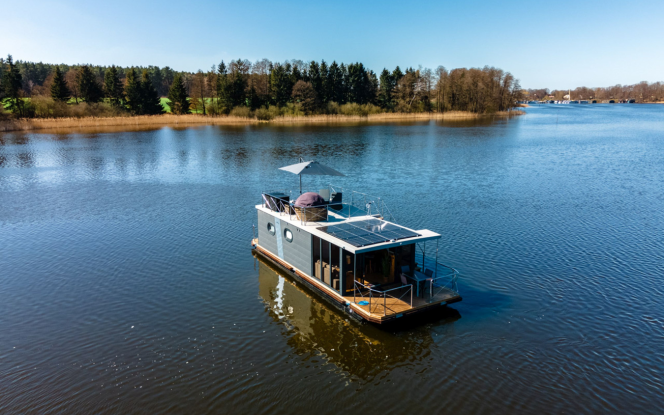 Hausboot See la Vie | Rivo Campi 400 Bild 1