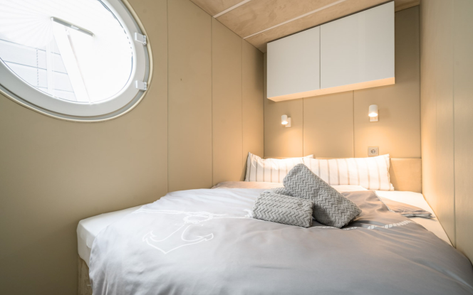 Hausboot Seensucht | UAB Houseboat LT Trimaran Houseboat 4300 Bild 11