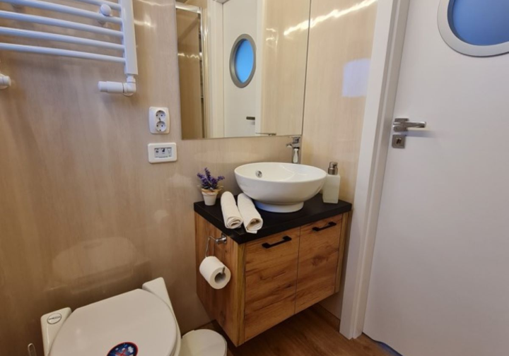 Hausboot Sunflower- führerscheinfrei- Bild 7