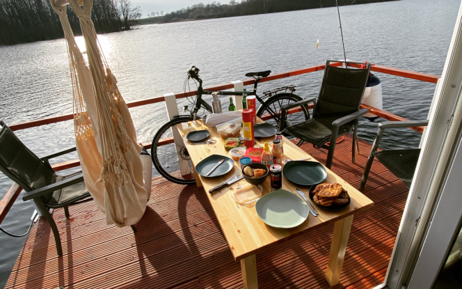 Hausboot Treibholz Schwerin Bild 10