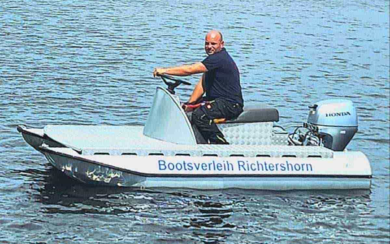 Jetski Alu Jetski 15 PS führerscheinfrei in Berlin Köpenick Grünau mieten Bild 2