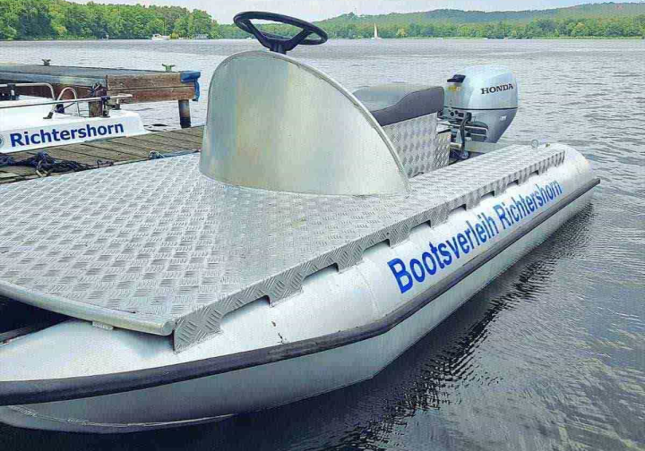 Jetski Alu Jetski 15 PS führerscheinfrei in Berlin Köpenick Grünau mieten Bild 3
