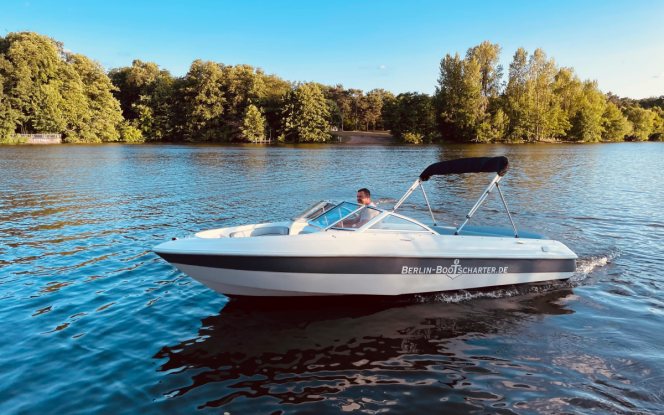 Motorboot 6 Personen Boot Martini Bild 7