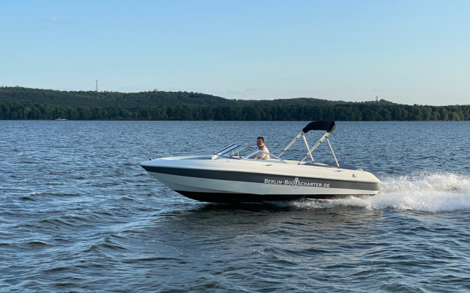 Motorboot 6 Personen Boot Martini Bild 8