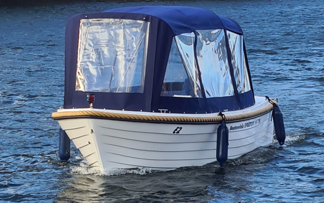 Motorboot Admiral 525 Retro Bild 5