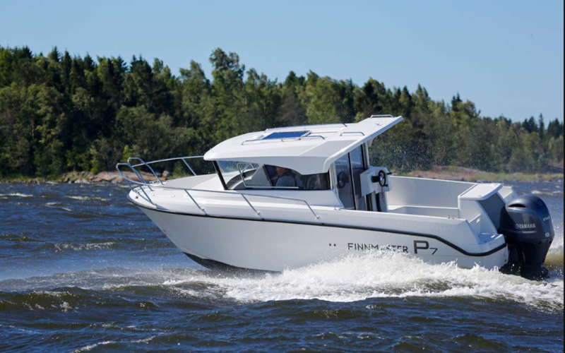 Motorboot Alpha II, Finnmaster Pilothouse Motorboot mit 150 PS für bis zu 7 Personen Bild 5