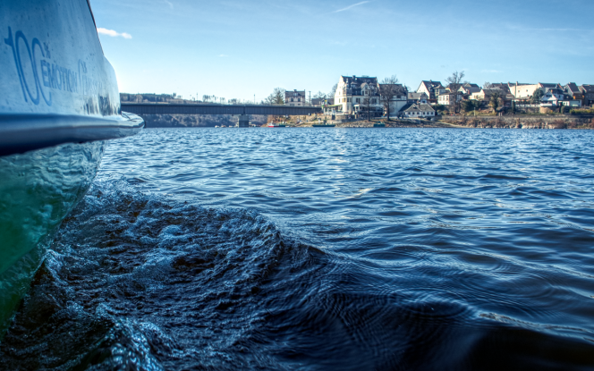 Motorboot ausgeWILDert - Fritze Wassercamper 1 Bild 6