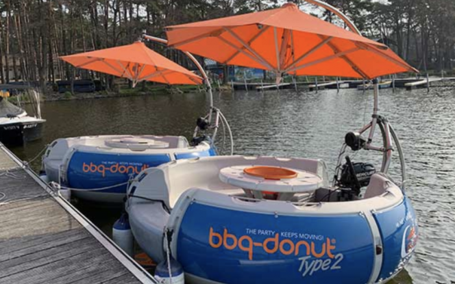 Motorboot BBQ Donut - Führerscheinfrei Bild 1