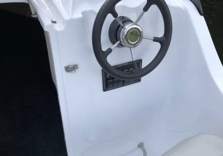 Motorboot Beluga 2 Bild 3