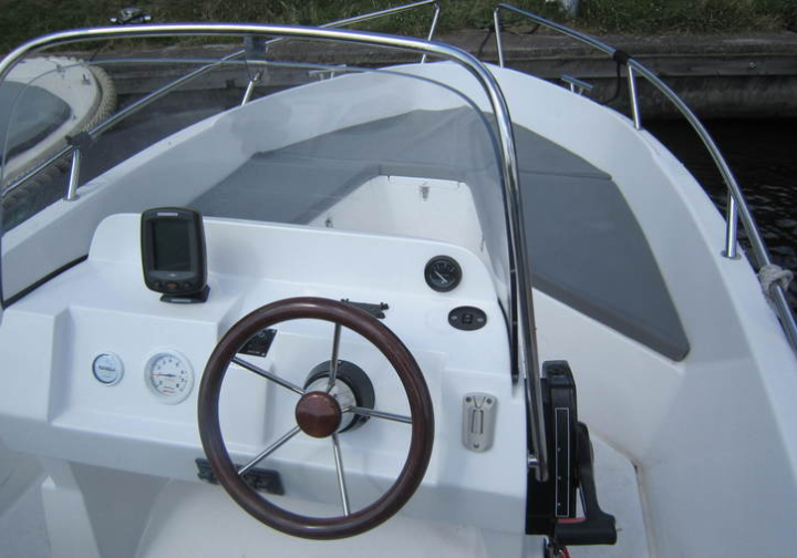 Motorboot Better Times Bild 5