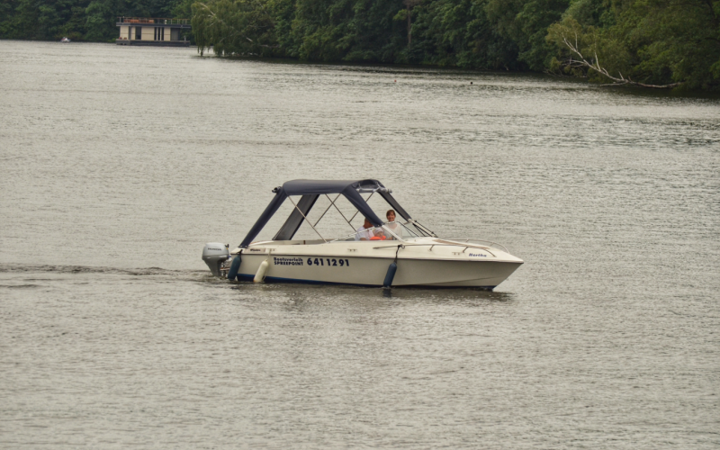 Motorboot Cordova Bild 3