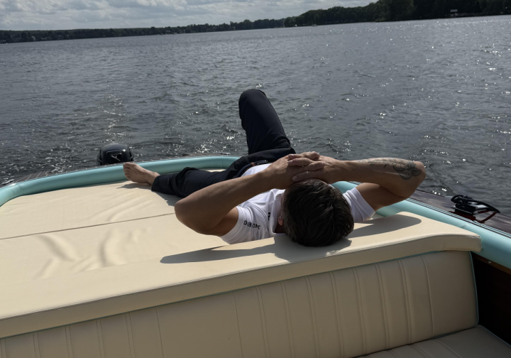Motorboot Dolce Vita - Exklusiv - Nostalgia Lago 660 - 4 Personen - führerscheinfrei Bild 10