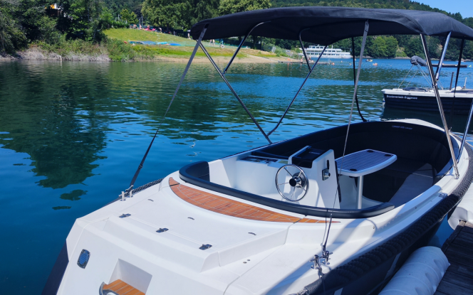 Motorboot Elektroboot Charter Bild 2