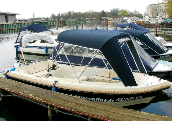 Motorboot führerscheinfreies 15 PS Motorboot Sunny 3 bis 4+3 Pers. ab 96 ? für 3 Stunden Bild 5