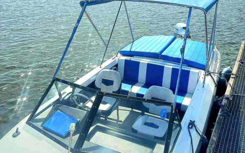 Motorboot Führerscheinfreies Motorboot Lotos mieten in Berlin Köpenick Grünau Bild 2