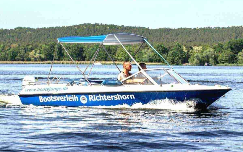 Motorboot Führerscheinfreies Motorboot Lotos mieten in Berlin Köpenick Grünau Bild 1