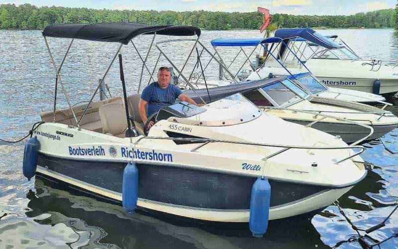 Motorboot Führerscheinfreies Motorboot Quicksilver 455 ?Willi? mieten in Berlin Köpenick Grünau Bild 2
