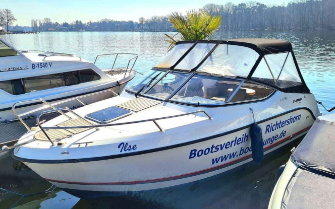 Motorboot Führerscheinpflichtiges Motorboot 90 PS Quicksilver 595 ”Ilse” mieten in Berlin Köpenick Grünau Bild 2
