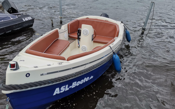 Motorboot Krezel Bild 3