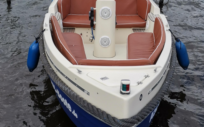 Motorboot Krezel Bild 5