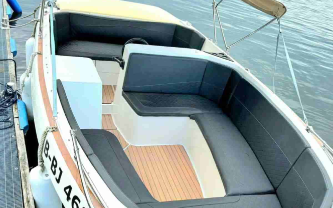 Motorboot Loungeboot Tender 630 ohne Führerschein mieten in Berlin Köpenick Grünau Bild 5