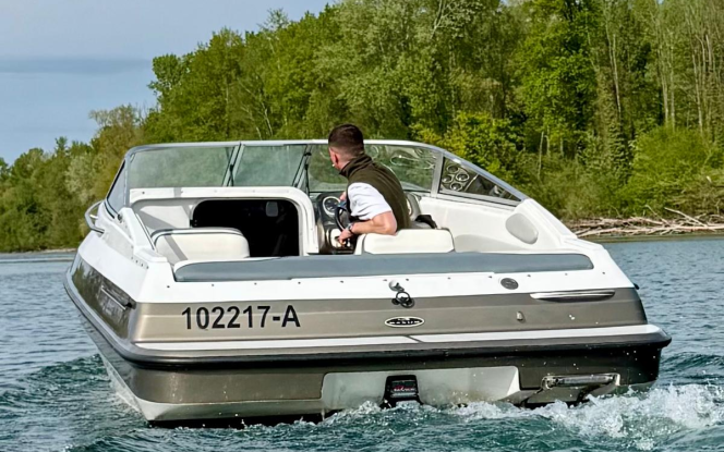 Motorboot Maxum Sportboot SB1 - max 6 Personen Bild 2