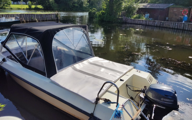 Motorboot Motorboot ”Martina” 15 PS - führerscheinfrei Bild 4