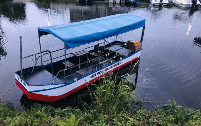 Motorboot Motorboot 3 für bis zu 6 Personen Bild 1