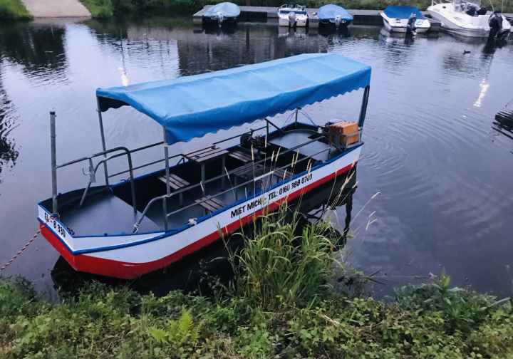 Motorboot Motorboot2  für bis zu 6 Personen Bild 1