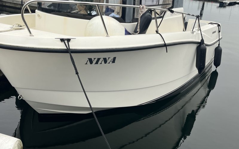 Motorboot NINA, Quicksilver 605 Pilothouse, 115 PS bis zu 6 Personen Bild 4
