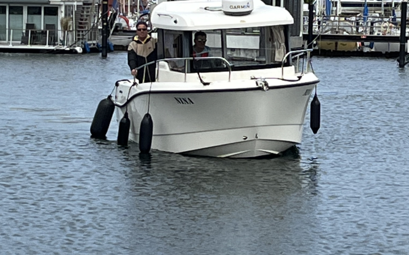 Motorboot NINA, Quicksilver 605 Pilothouse, 115 PS bis zu 6 Personen Bild 7