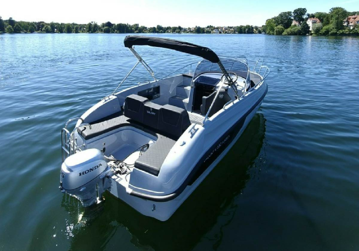 Motorboot ?PALERMO? Motorboot Sundeck / Führerscheinfrei / Grünheide am Petzsee Bild 4
