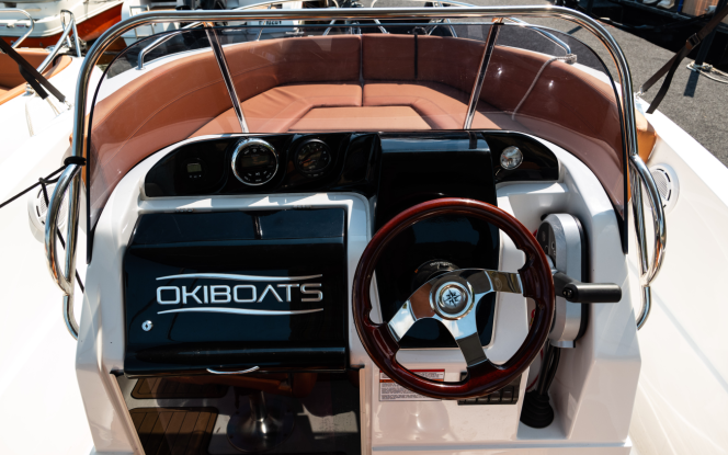 Motorboot ROXYBOOT Oki Barracuda 545 Bild 3