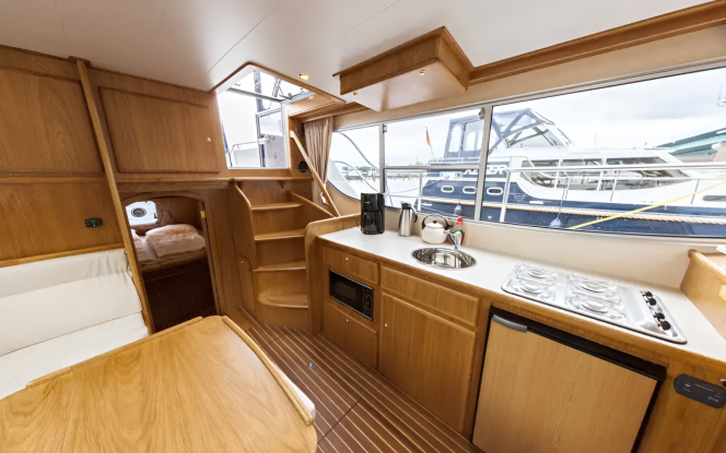 Motorboot Seepferdchen 26 Motorboot für bis zu 6 Personen Bild 5