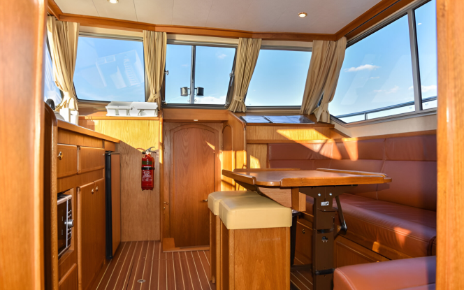 Motorboot Seepferdchen 26 Motorboot für bis zu 6 Personen Bild 6