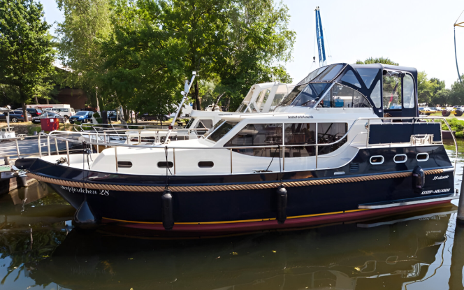 Motorboot Seepferdchen 28 Motorboot für bis zu 6 Personen Bild 2
