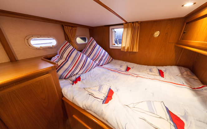 Motorboot Seepferdchen 29 Motorboot für bis zu 8 Personen Bild 8