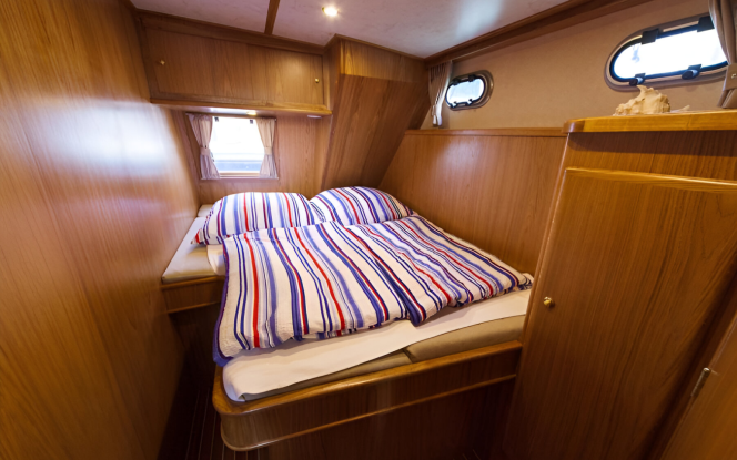 Motorboot Seepferdchen 30 Motorboot für bis zu 8 Personen Bild 8