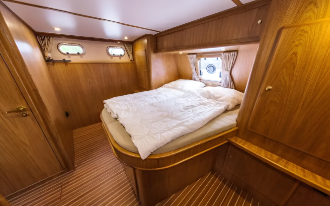 Motorboot Seepferdchen 31 Motorboot für bis zu 8 Personen Bild 10