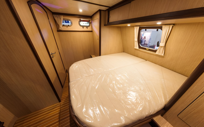 Motorboot Seepferdchen 33 Motorboot für bis zu 6 Personen Bild 7