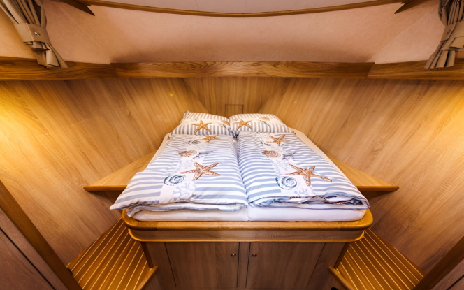 Motorboot Seepferdchen 37 Motorboot für bis zu 8 Personen Bild 3