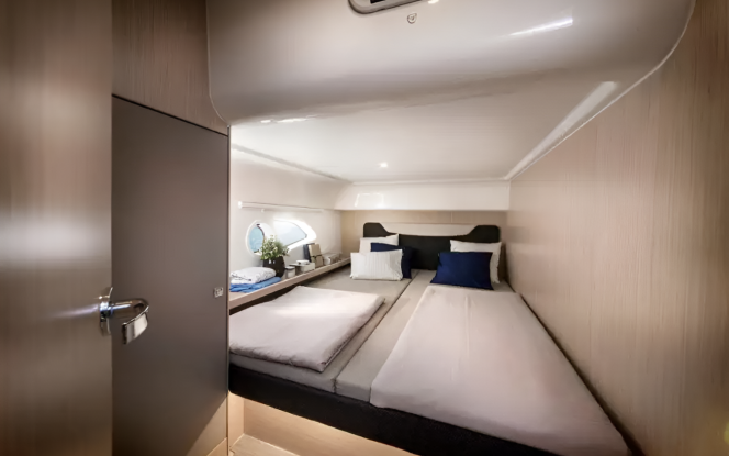 Motorboot Seepferdchen 46 Motorboot für bis zu 8 Personen Bild 10