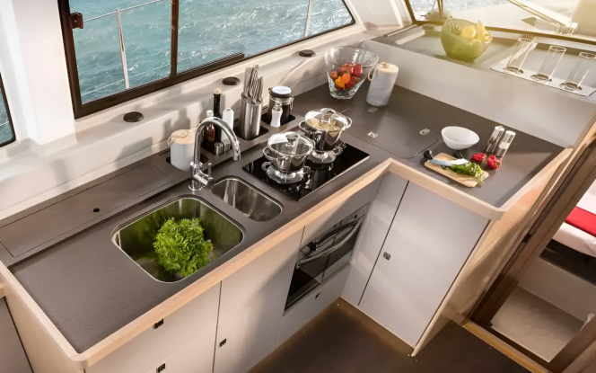 Motorboot Seepferdchen 46 Motorboot für bis zu 8 Personen Bild 7