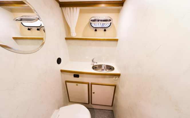 Motorboot Seepferdchen 50 Motorboot für bis zu 4 Personen Bild 10