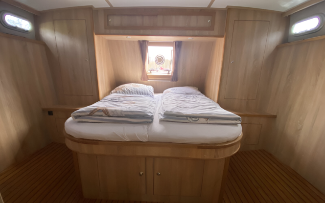 Motorboot Seepferdchen 61 Motorboot für bis zu 8 Personen Bild 7