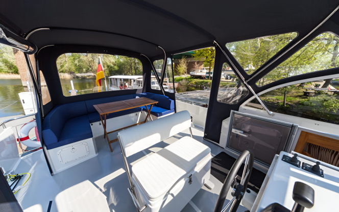 Motorboot Seepferdchen 61 Motorboot für bis zu 8 Personen Bild 3