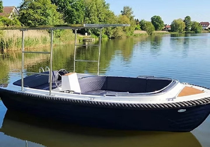 Motorboot ?Sevilla? Elektroboot / Führerscheinfrei / Grünheide am Peetzsee Bild 1